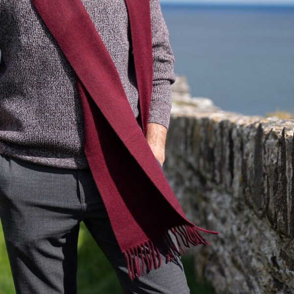 473-100-Cashmere-Scarf-Maroon-3