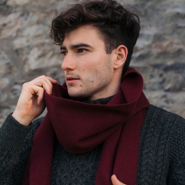 473-100-Cashmere-Scarf-Maroon-9