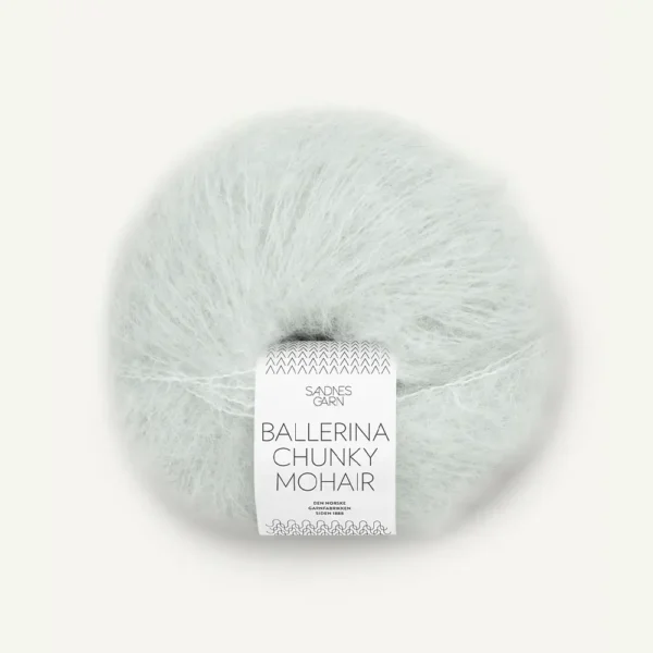ballerina_chunky_mohair_5811 arctic ice_1