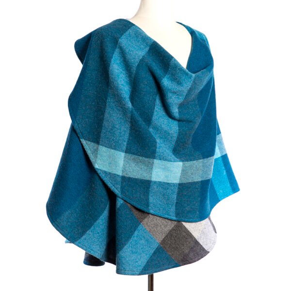 SUE-708-Lambswool-Cape-Navy-Dark-Grey-Block-1