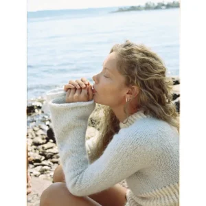 Vollan Sweater 25_5 B (hellblau) Sandnes Garn ~ Strickset