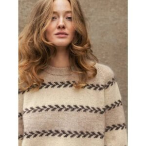Astrid Damegenser A Sandnes Garn ~ Strickset